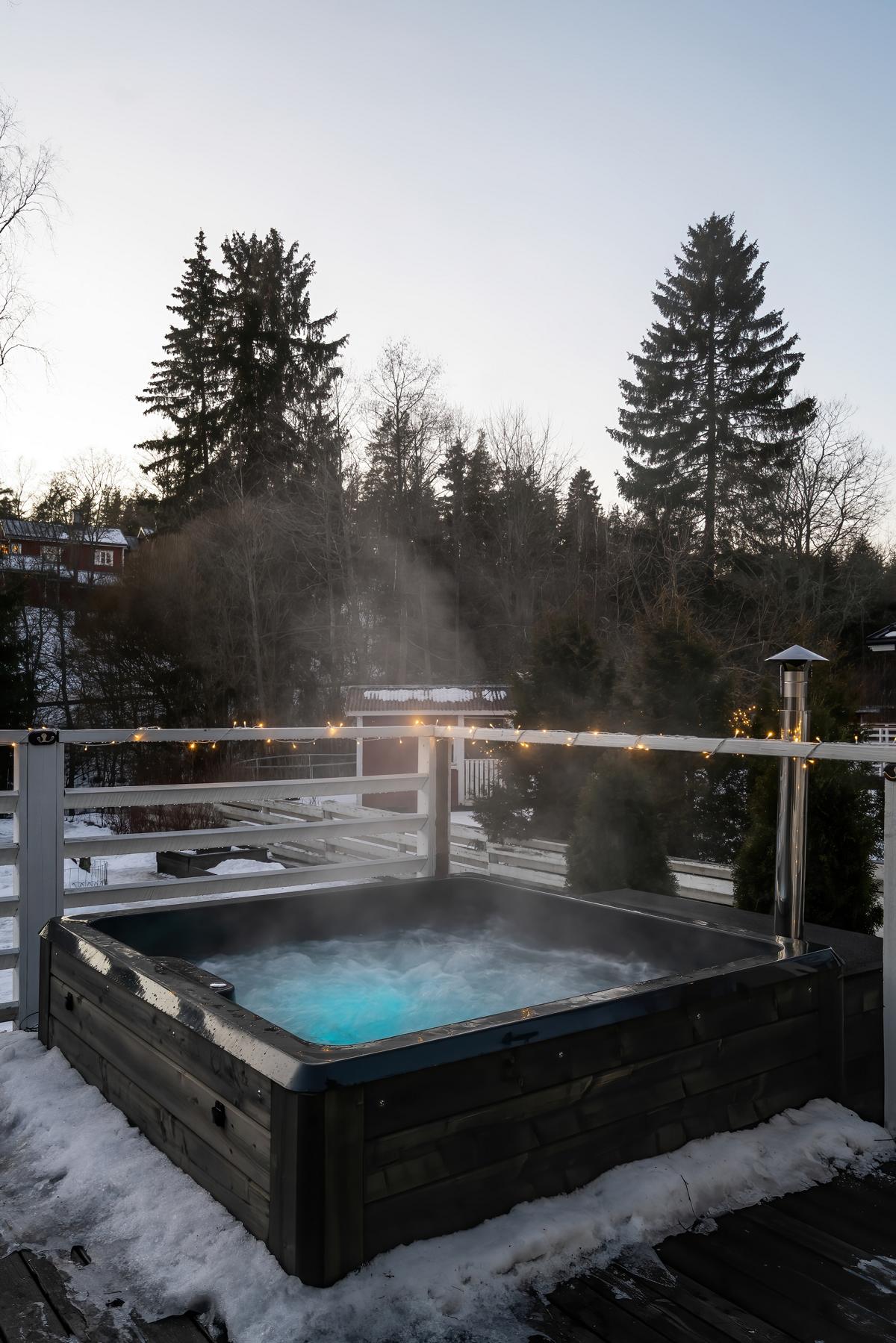 REXENER Polar Premium Whirlpool mit Bioheater