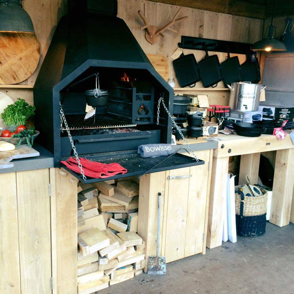 Braai Freistehender Grillkamin - Modell 800