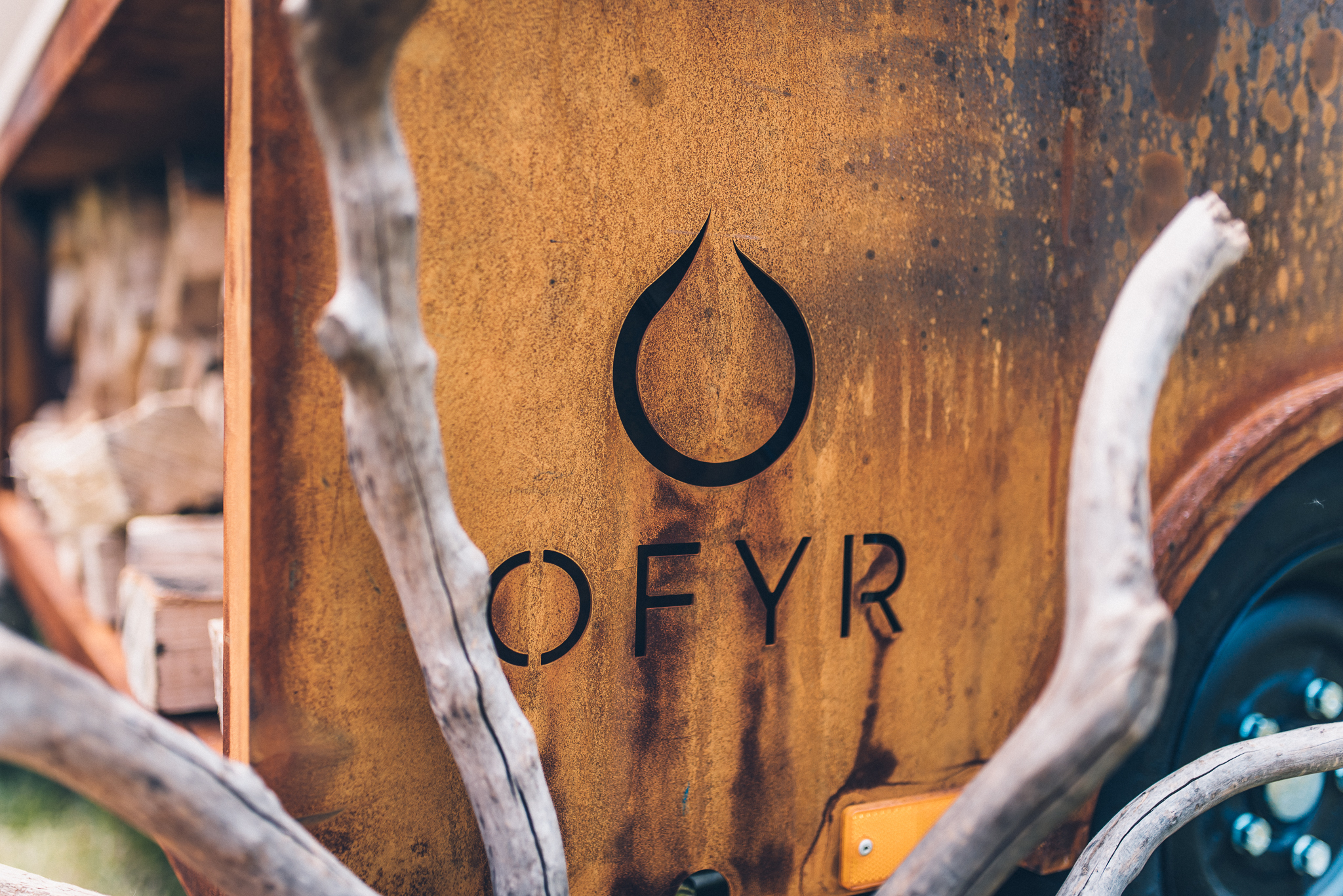 OFYR Trailer Corten XL