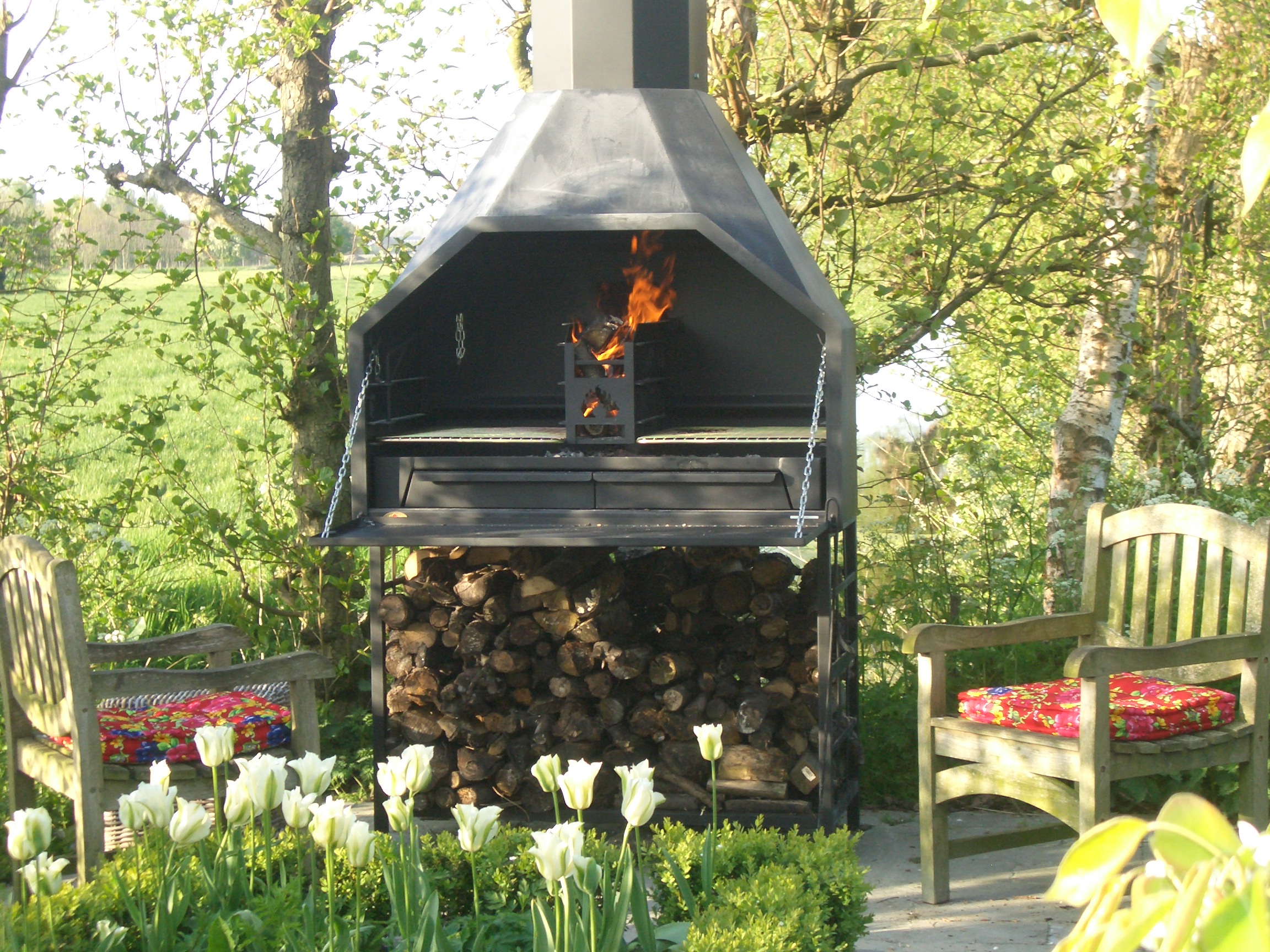 Braai Freistehender Grillkamin - Modell 1200