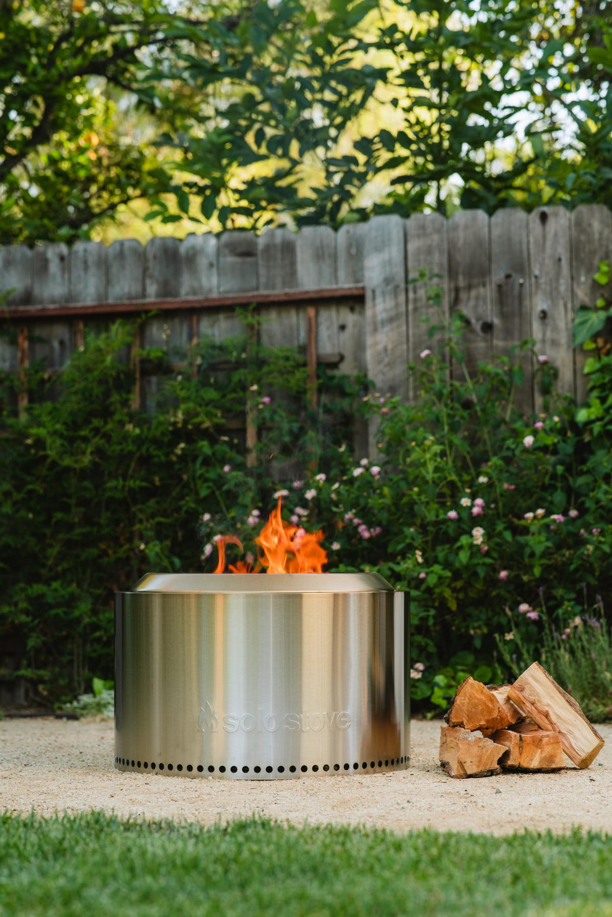 Solo Stove Fire Pit Yukon 2.0 mit Standfuß - Stainless Steel - Feuerschale - Feuerstelle - Feuertonn