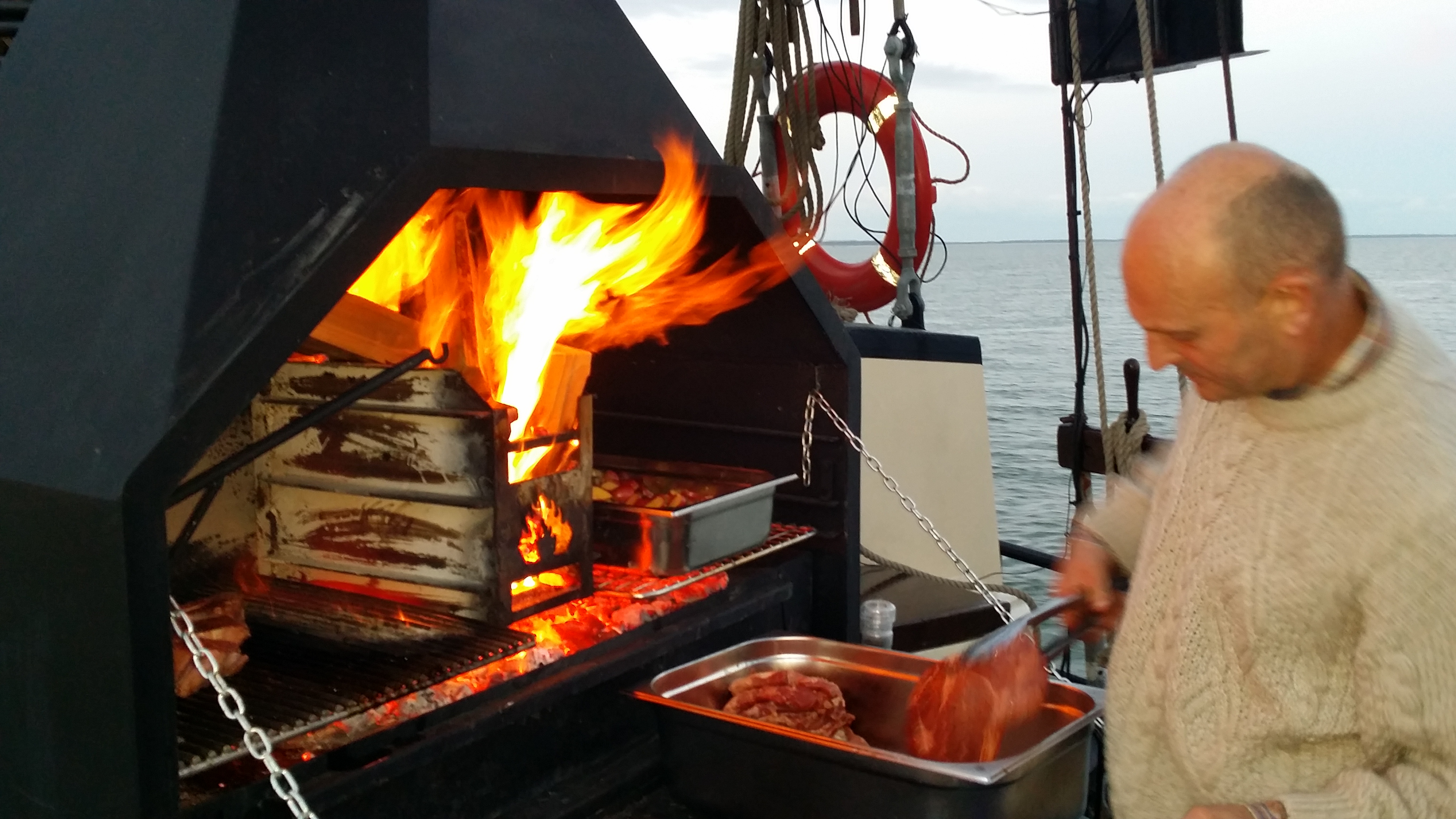 Braai Freistehender Grillkamin - Modell 1200