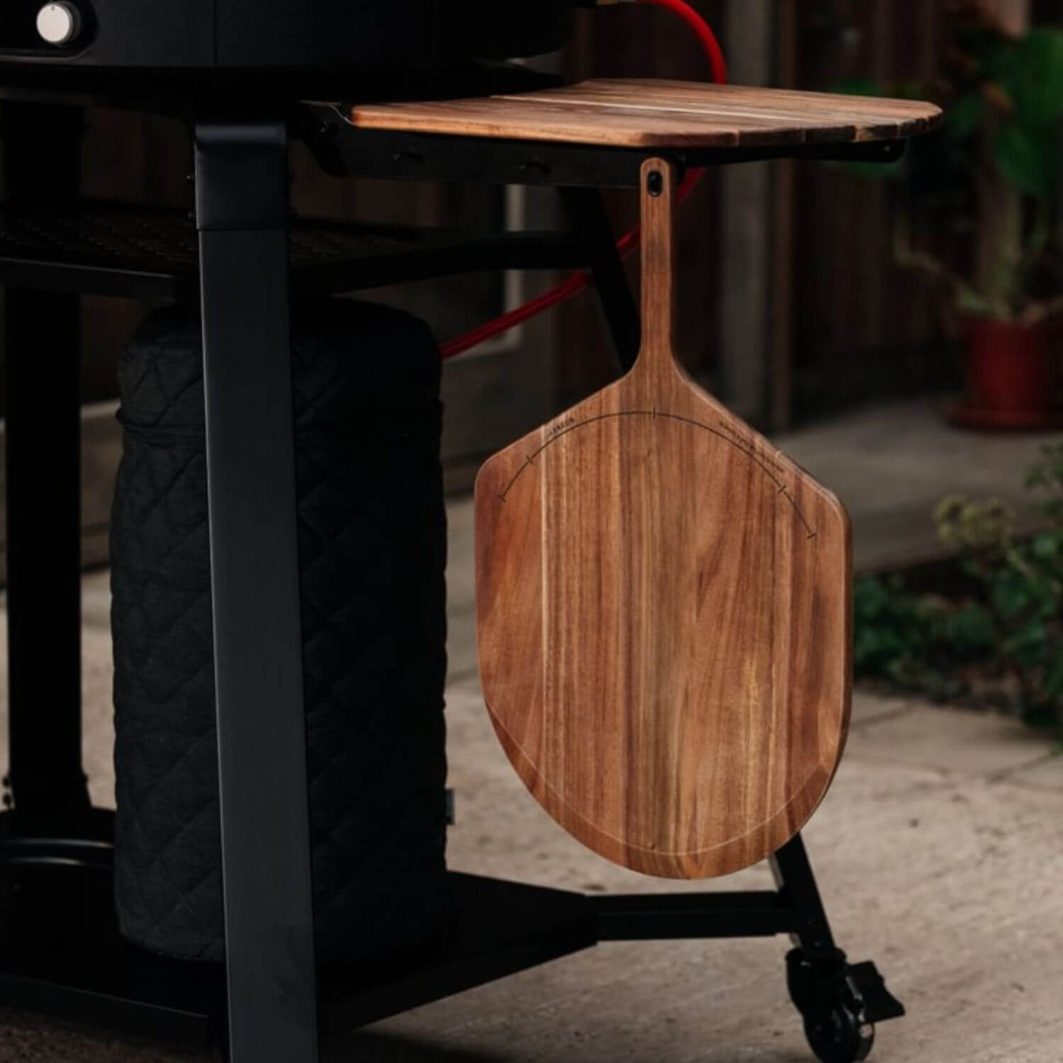 Gozney Akazienholz Pizzaschaufel & Servierbrett 16" XL (Ø ca. 40 cm)