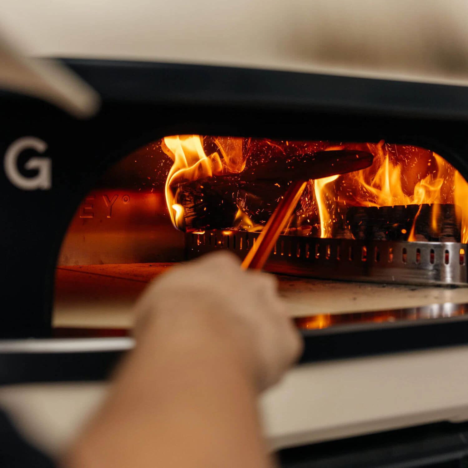 Gozney Dome XL (Gen 2) Hybrid-Pizzaofen