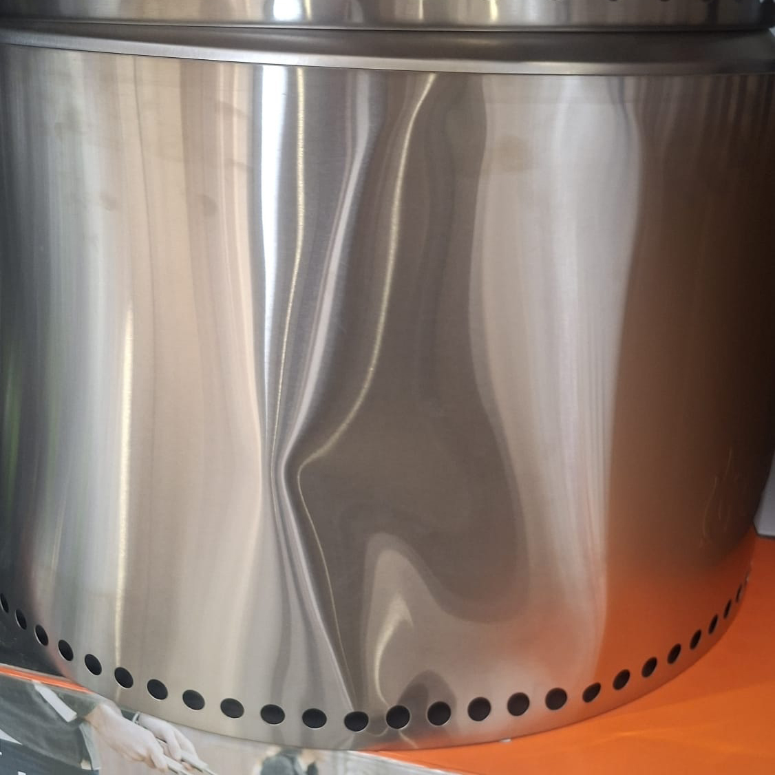 Yukon Feuertonne – B-Ware mit Transportschaden